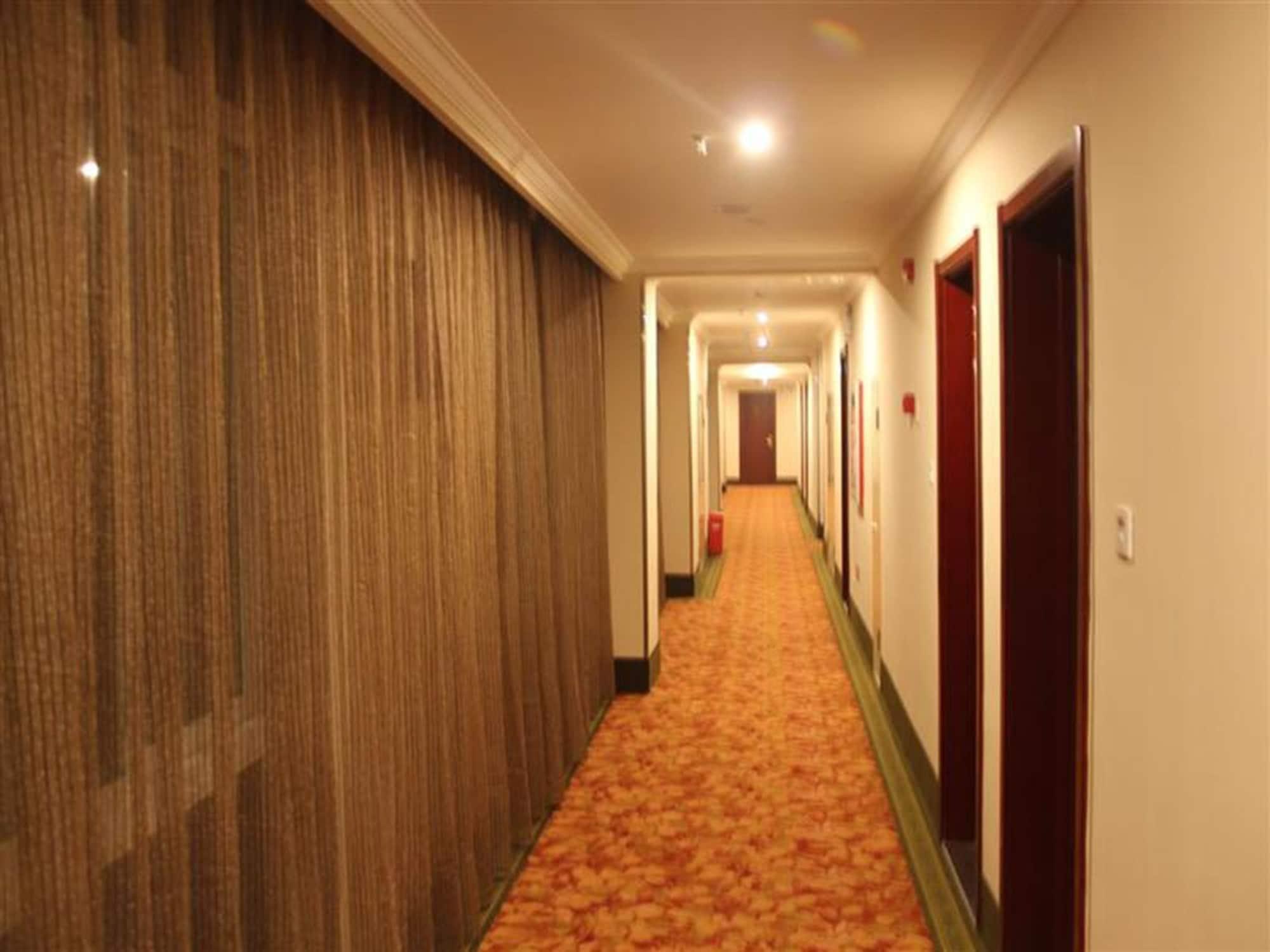 Greentree Inn Jiangsu Xuzhou Feng County East Jiefang Road Business Hotel Extérieur photo