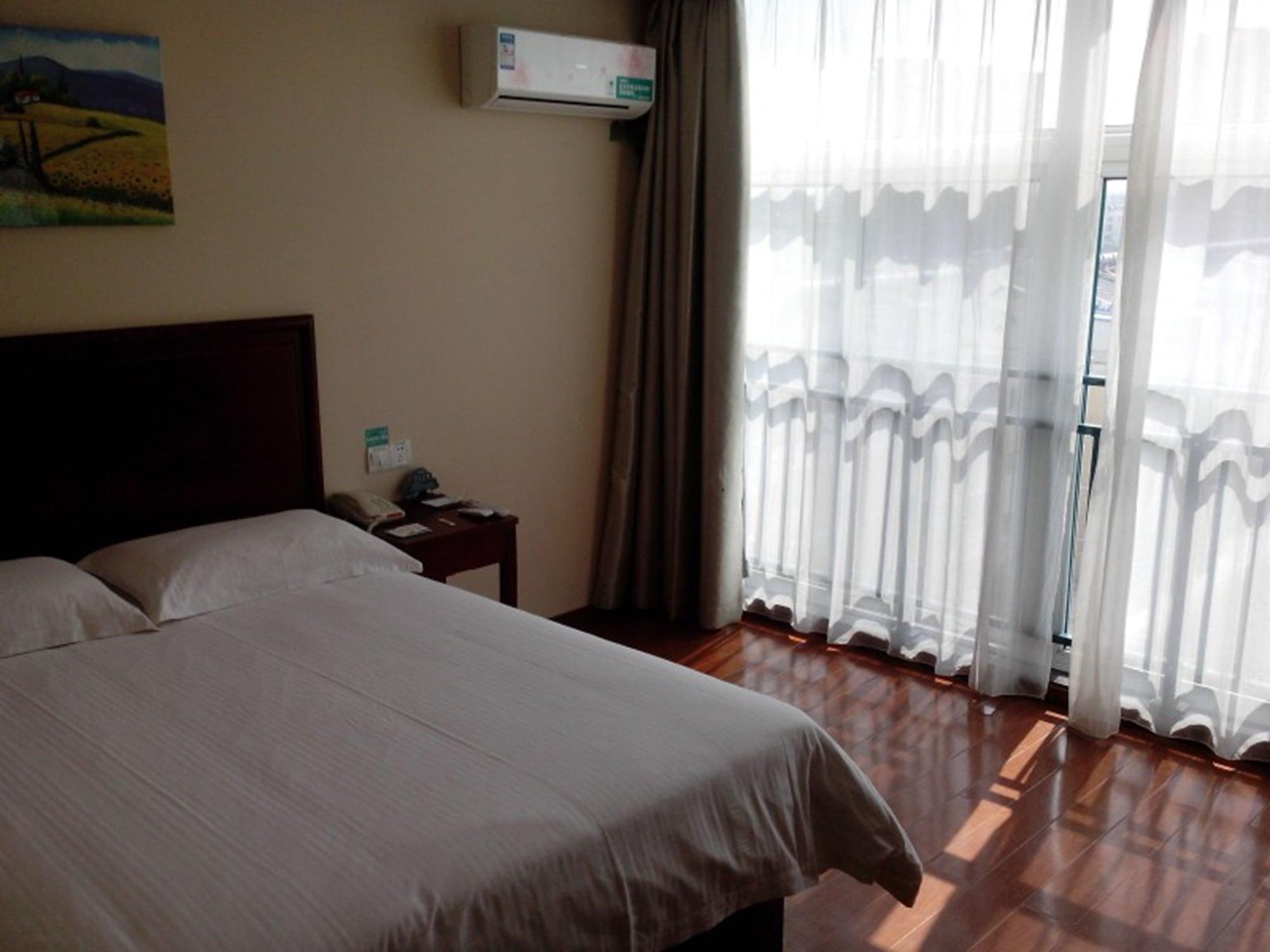 Greentree Inn Jiangsu Xuzhou Feng County East Jiefang Road Business Hotel Extérieur photo
